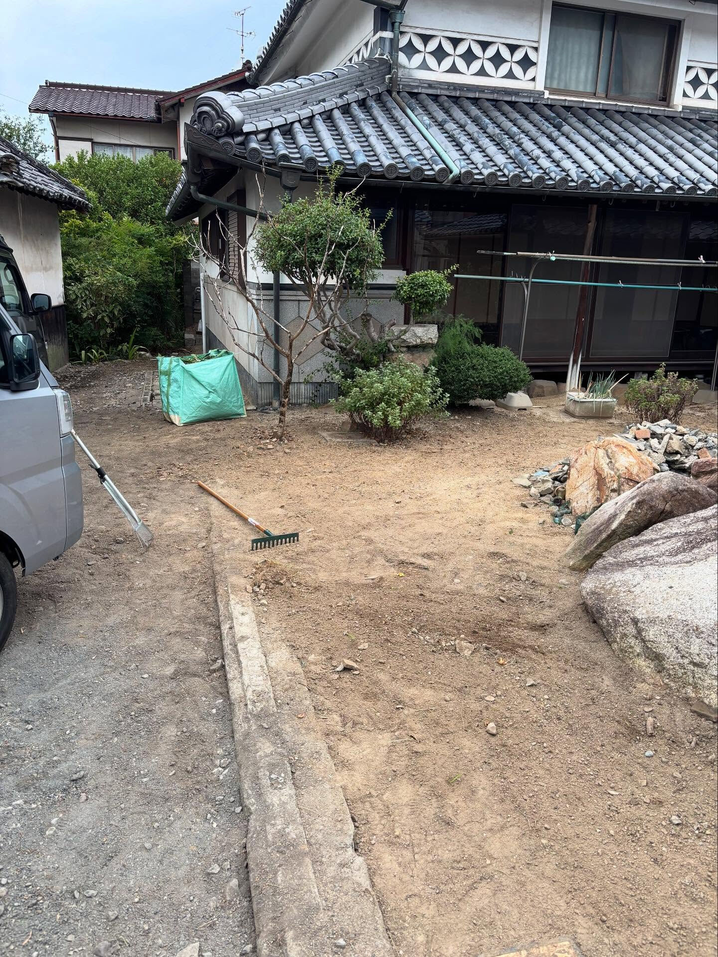 草むしり