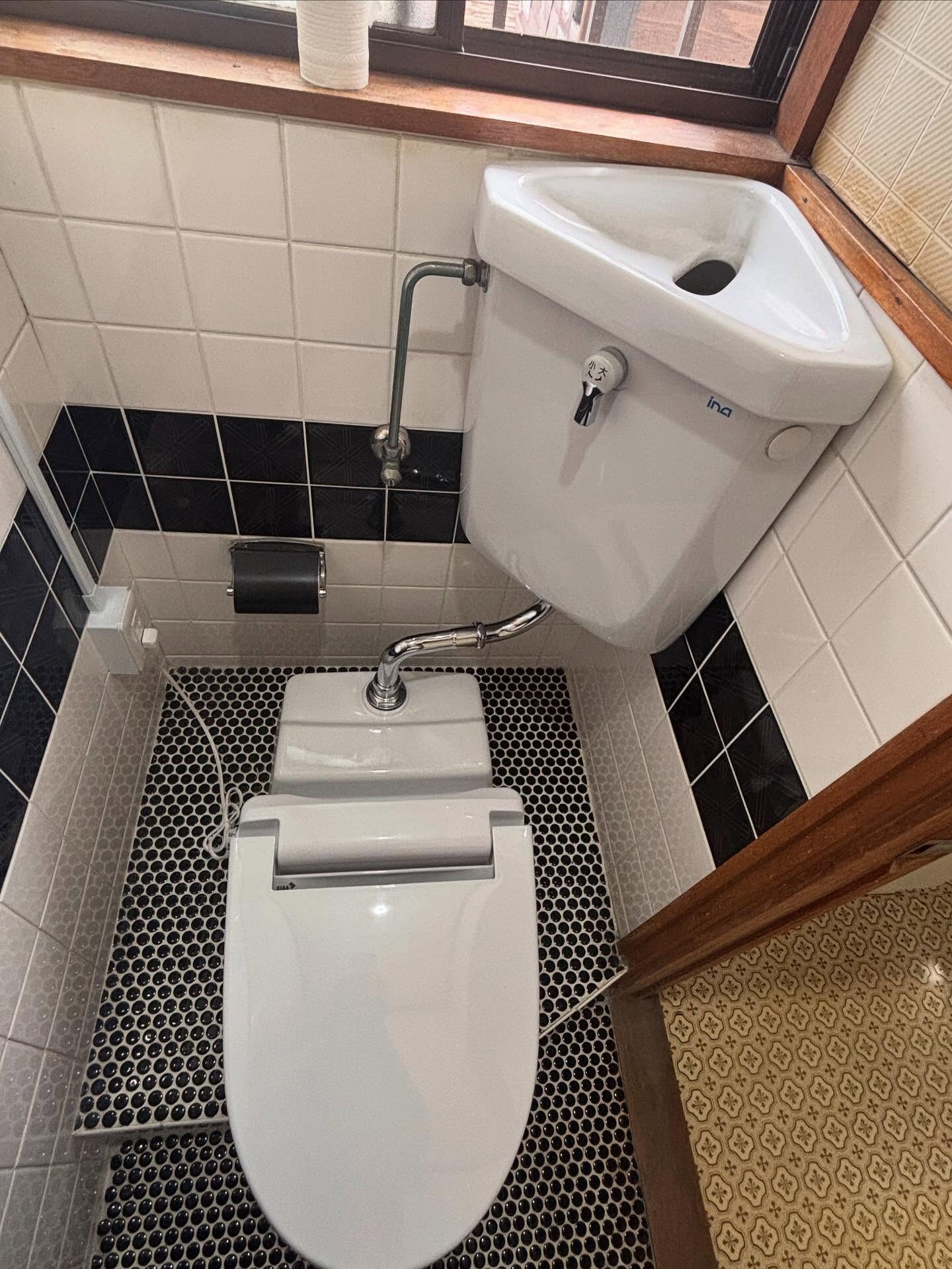🚽和式から洋式への簡易リフォーム！費用を抑えて快適に変身✨